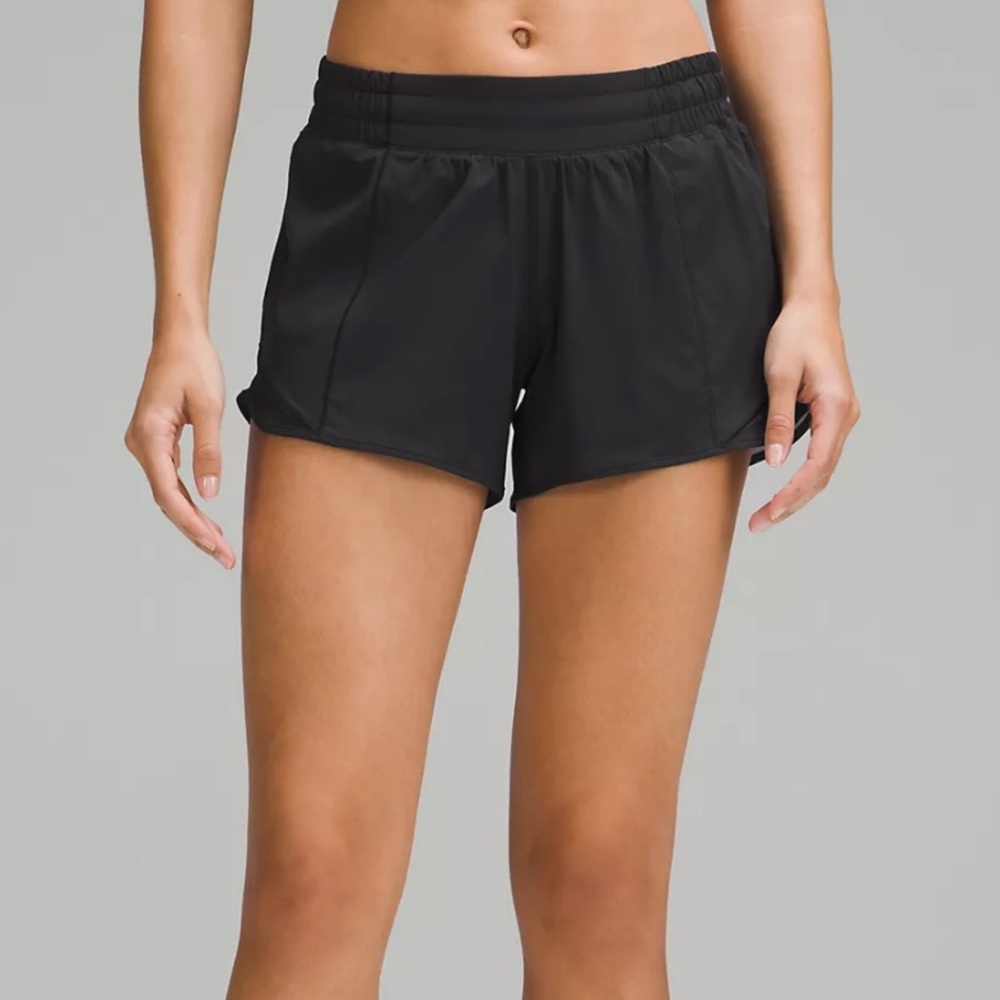 NWOT Lululemon Hotty Hot Short 4” BLACK CAMO